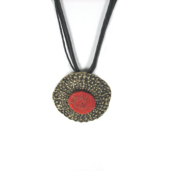 IMG_2441Letchedbrassand coralpendt