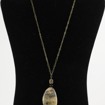 IMG_1758 handmade oval jasper on bronze chain blk form